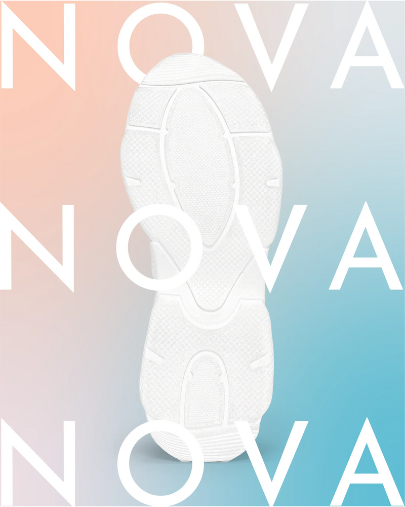 Nova Sneaker